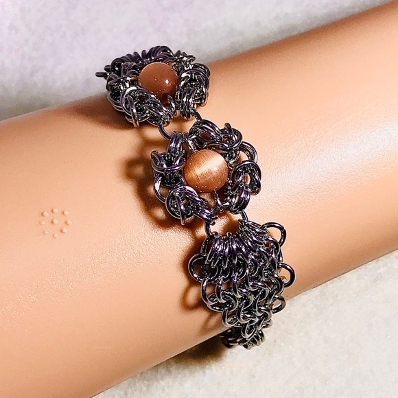 Artisan Cats Eye and Stainless Steel Bracelet - Picture 1 of 4